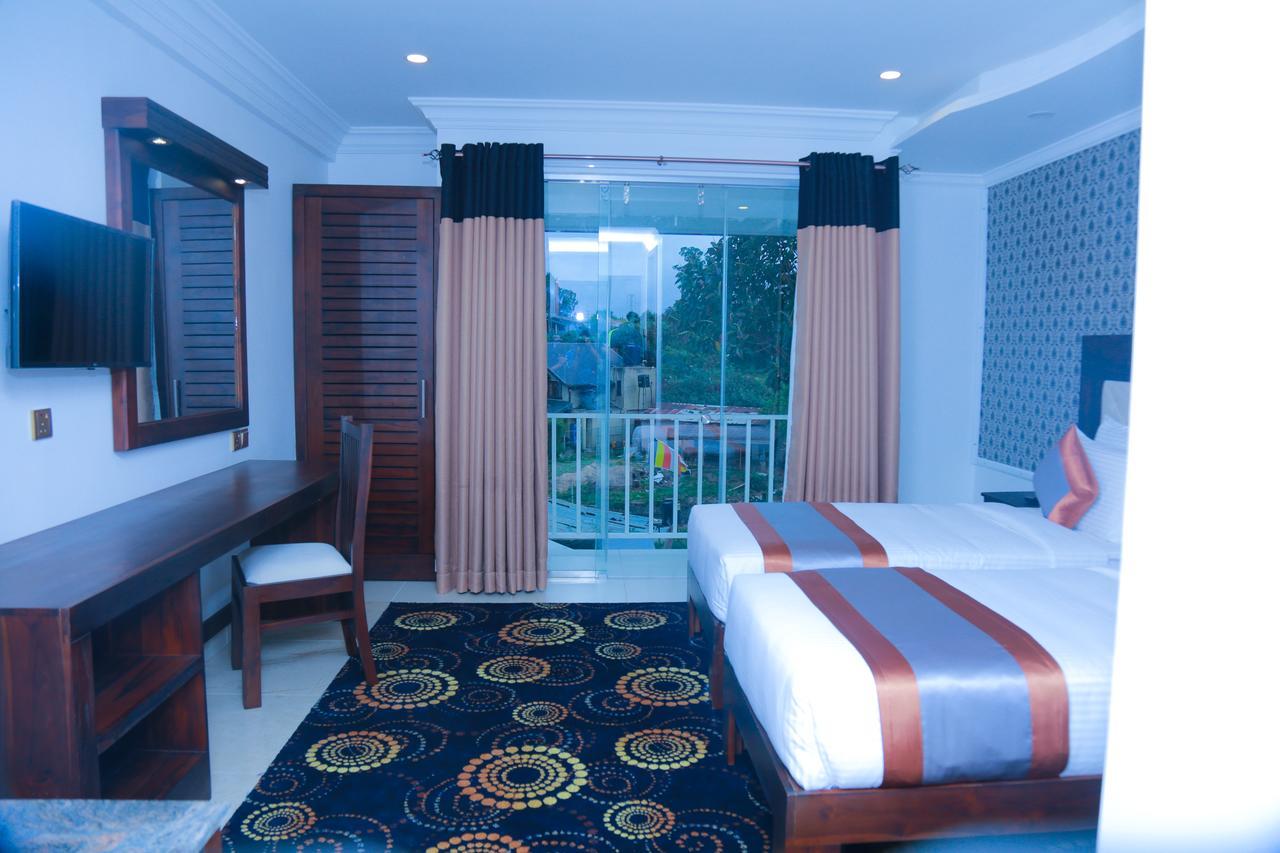 Galaxy Grand Hotel Nuwara Eliya Extérieur photo