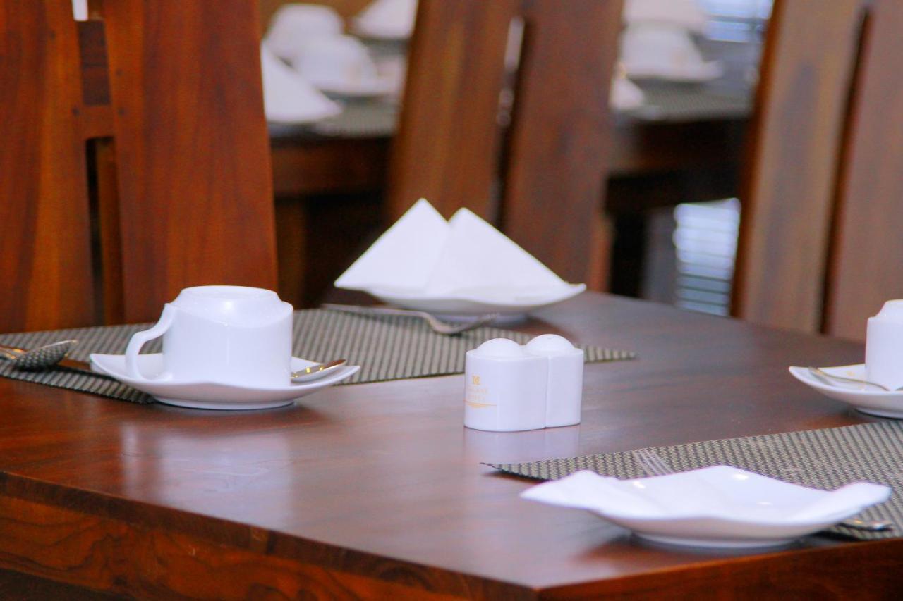 Galaxy Grand Hotel Nuwara Eliya Extérieur photo